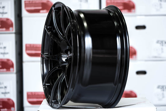WedsSport - SA-10R-18×9.5 +22 - 5×114.3 - HBC II
