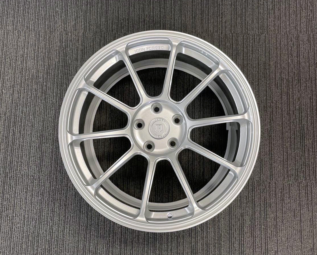 ICON - IFT04 - Gloss Silver - 19x9.5 +35 - 5x114.3 (FORGED)