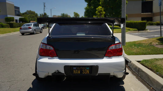 APR Performance Carbon Fibre License Plate Frame (WRX/STi 04-07)